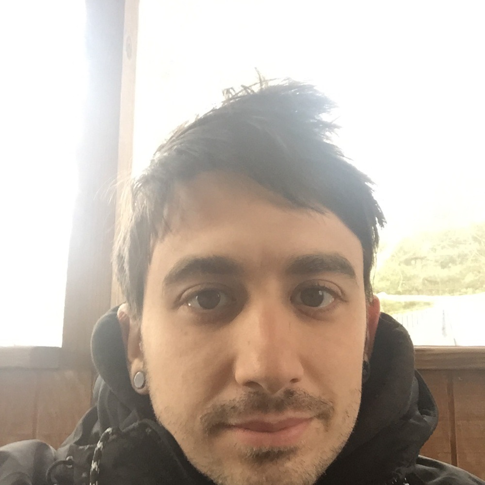 Meet your Posher, Brian